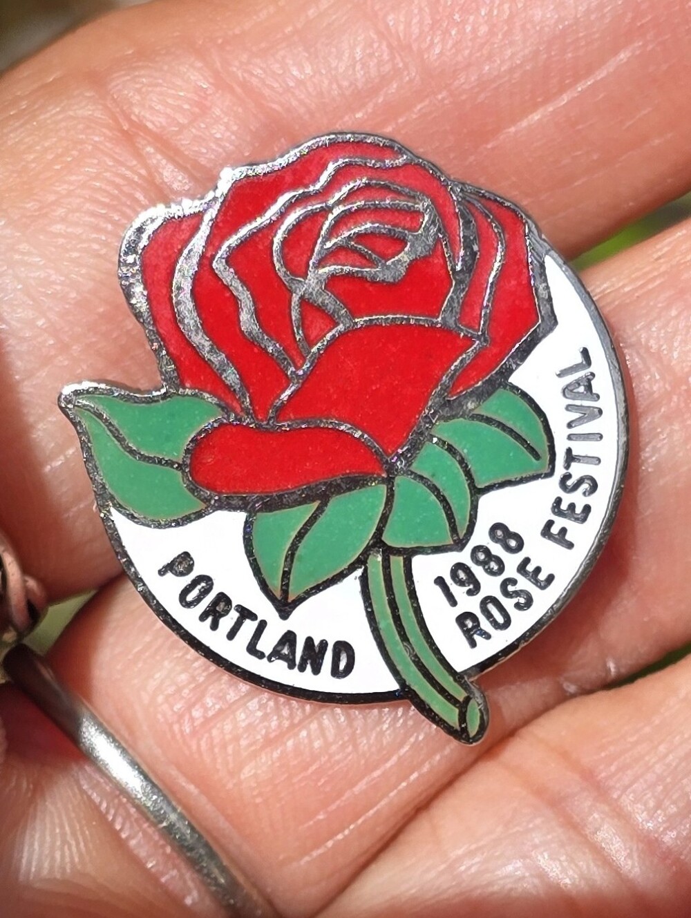 Vintage 1988 Portland Rose Festival enamel lapel pin